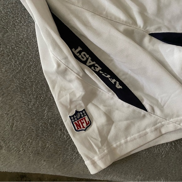 Reebok’s New England Patriots polo shirt - Picture 6 of 9
